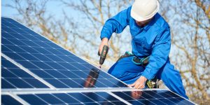 Installation Maintenance Panneaux Solaires Photovoltaïques à Saint-Christophe-de-Chaulieu